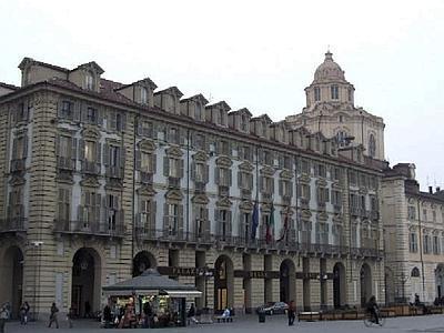 Immagine: Manifestazione contro i tagli alle politiche sociali