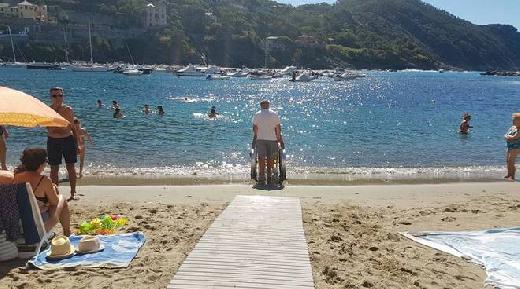 Immagine: In un App tutte le 151 spiagge liguri accessibili